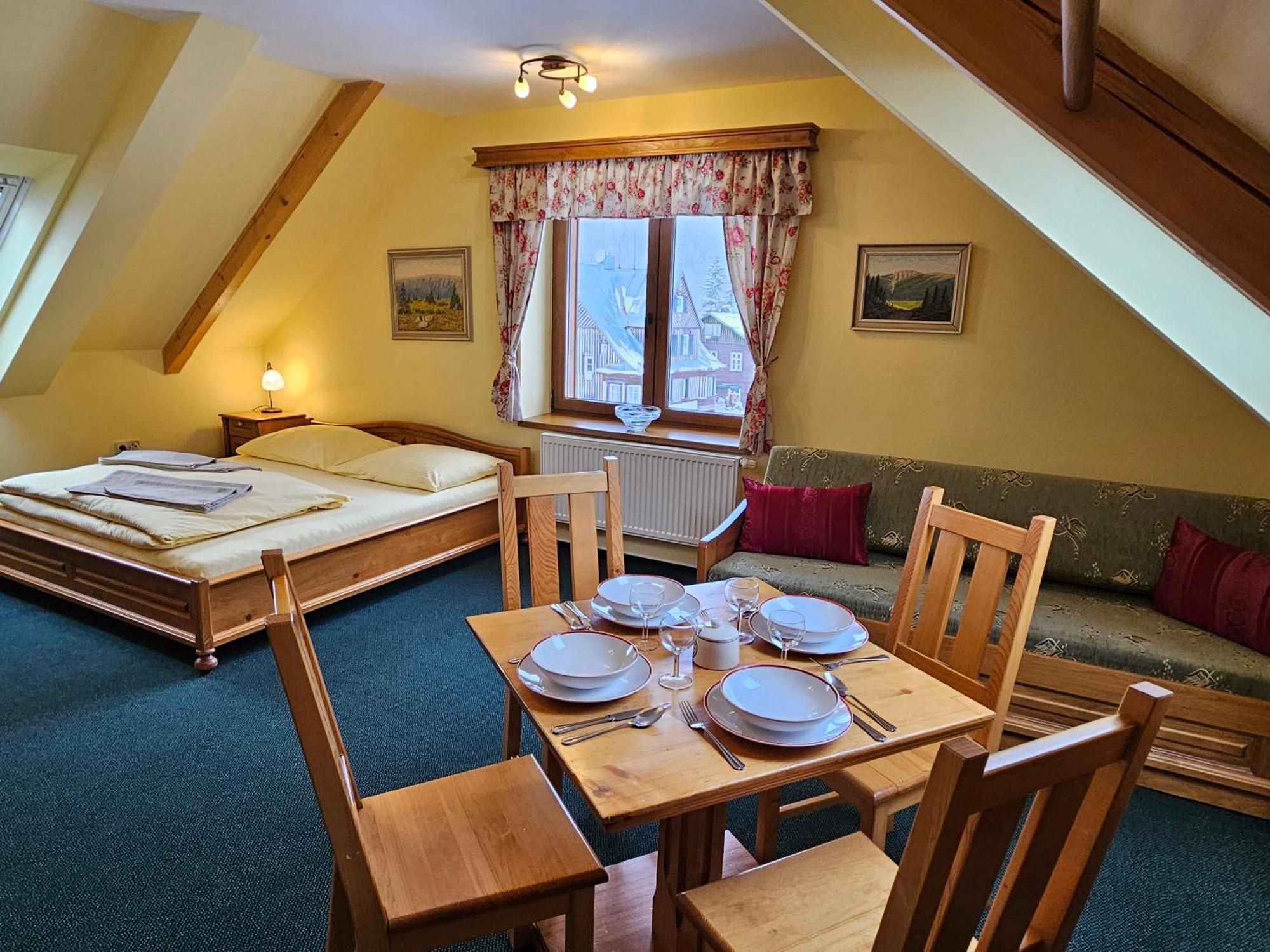 Happy House Apartments & Sauna Špindlerŭv Mlýn Dış mekan fotoğraf