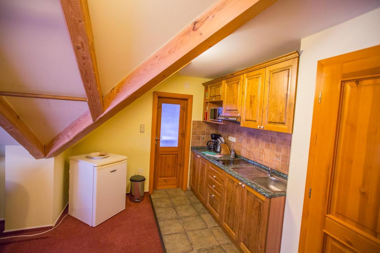 Happy House Apartments & Sauna Špindlerŭv Mlýn Dış mekan fotoğraf