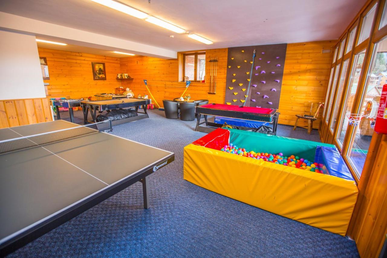 Happy House Apartments & Sauna Špindlerŭv Mlýn Dış mekan fotoğraf